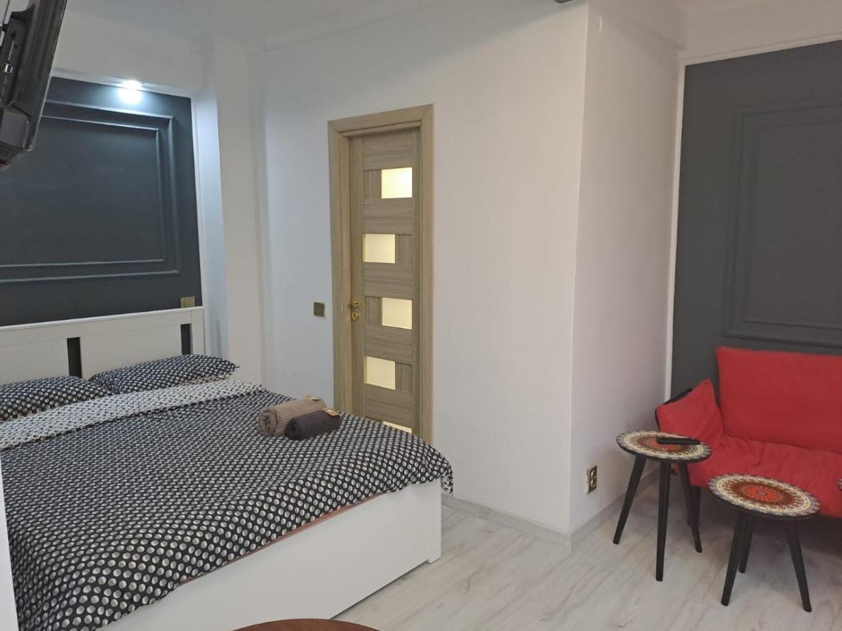 Apartament Deluxe Studio Oldtown Bukareszt Zewnętrze zdjęcie