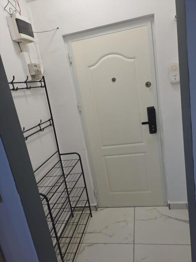 Apartament Deluxe Studio Oldtown Bukareszt Zewnętrze zdjęcie