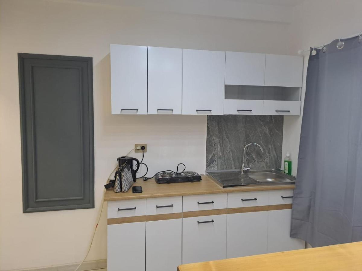 Apartament Deluxe Studio Oldtown Bukareszt Zewnętrze zdjęcie